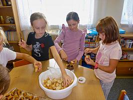 Promítání fotek ve školní družině 11.9.2024, foto: Nepivodová Dana